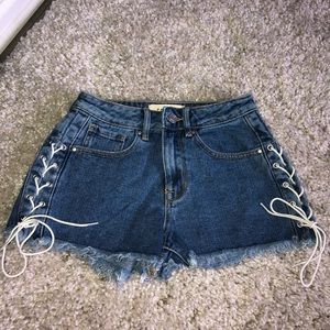 Festival pacsun shorts
